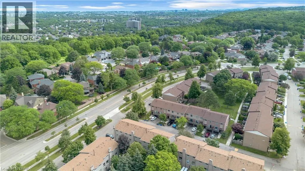 1155 PARAMOUNT Drive Unit# 22 #22