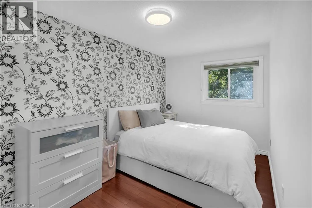 1155 PARAMOUNT Drive Unit# 22 #22