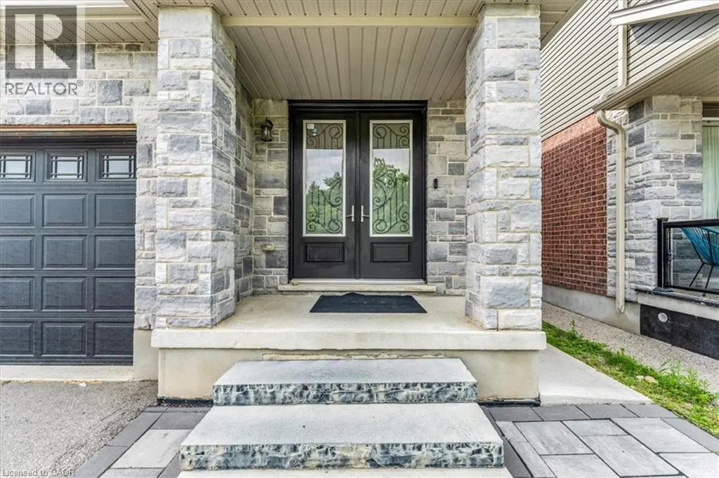 121 DALLAN Drive