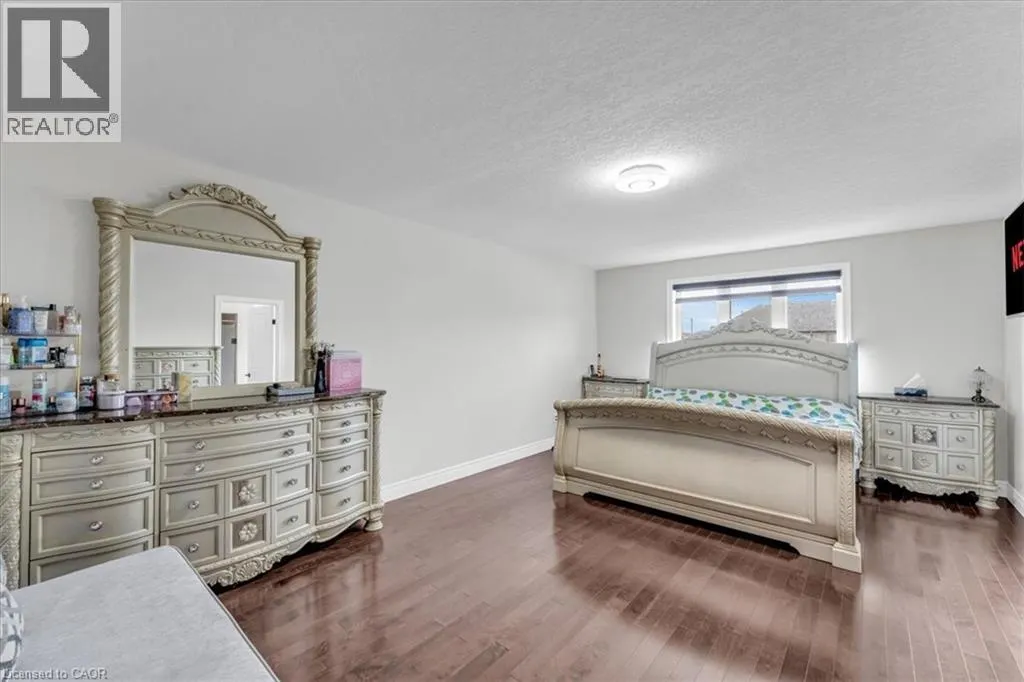 121 DALLAN Drive