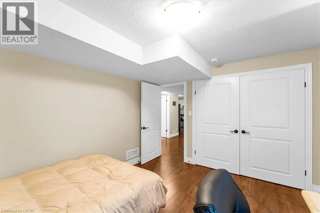 121 DALLAN Drive