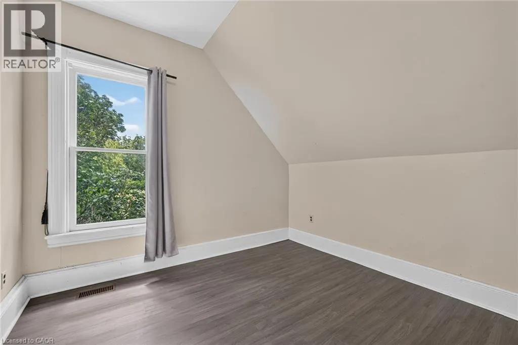 44 SIMS LOCK Road