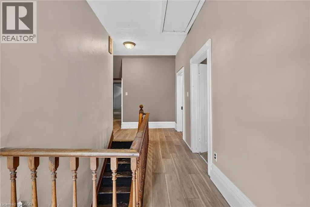 44 SIMS LOCK Road