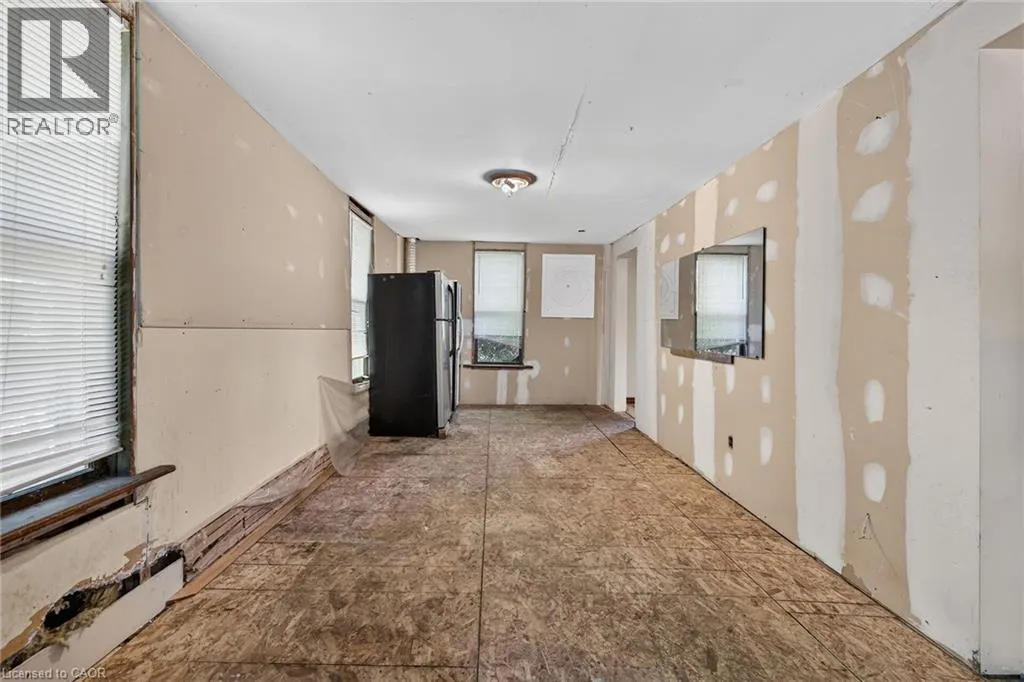 44 SIMS LOCK Road