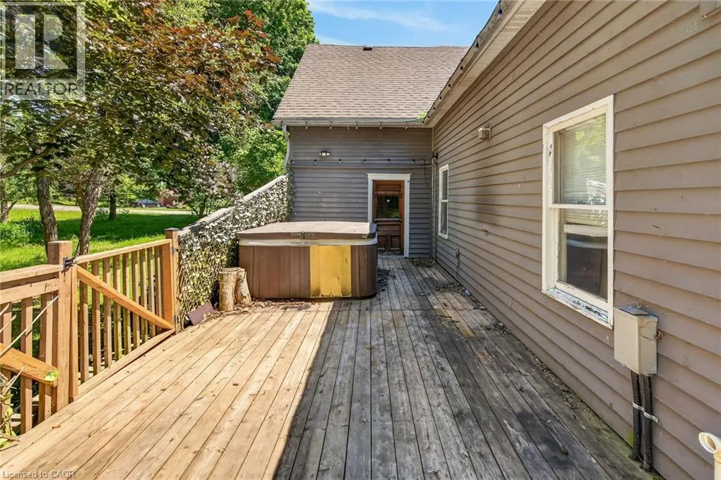 44 SIMS LOCK Road