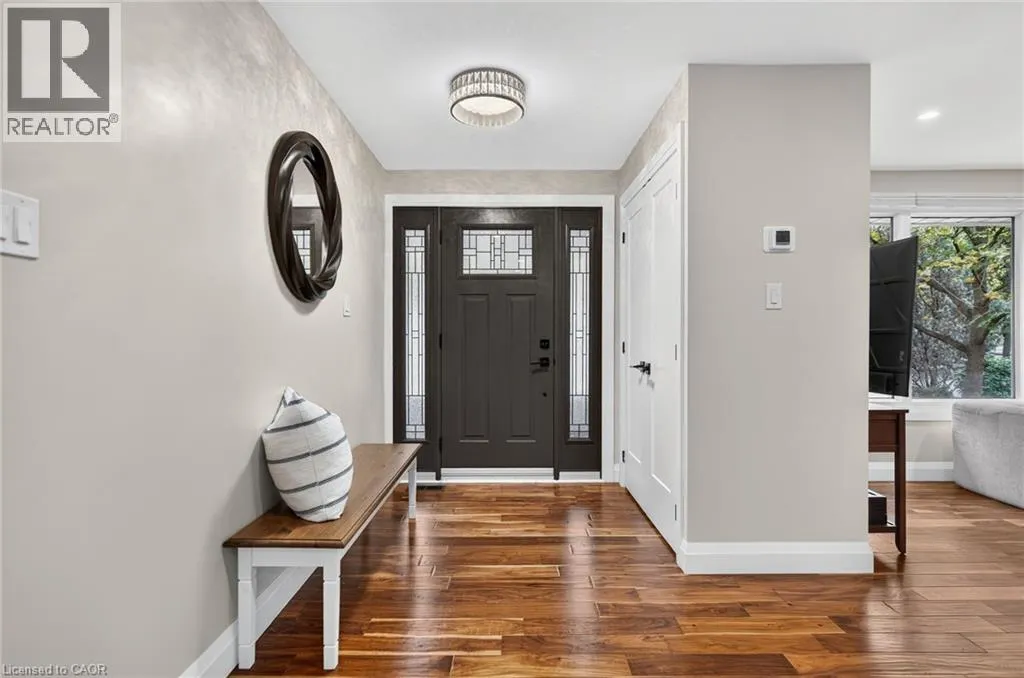 33 SHADYWOOD Crescent