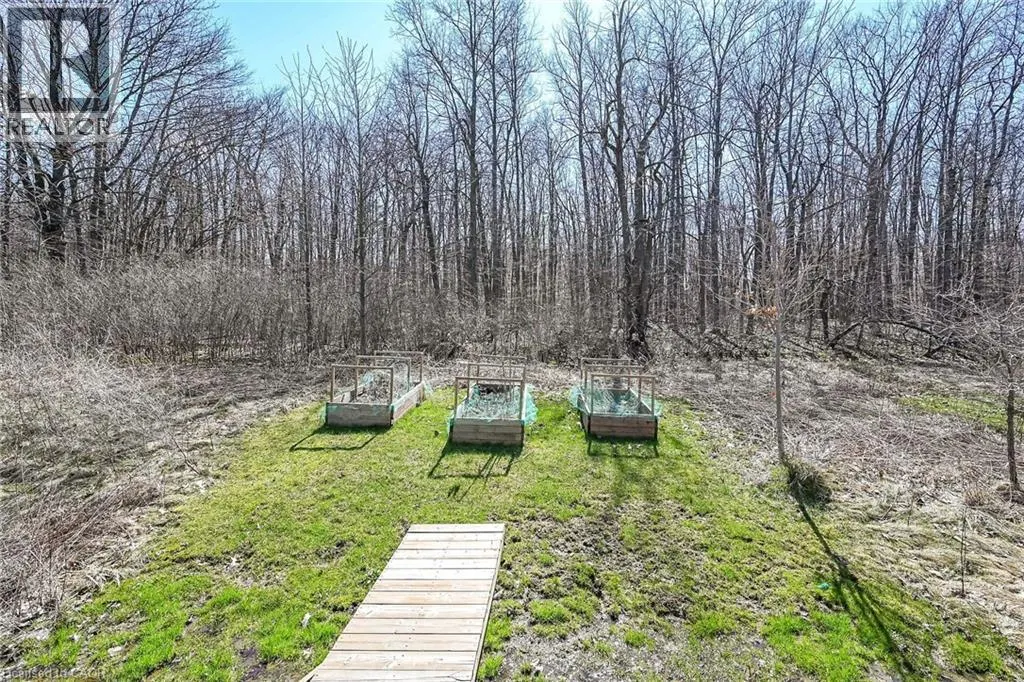 149 KINSMAN Drive
