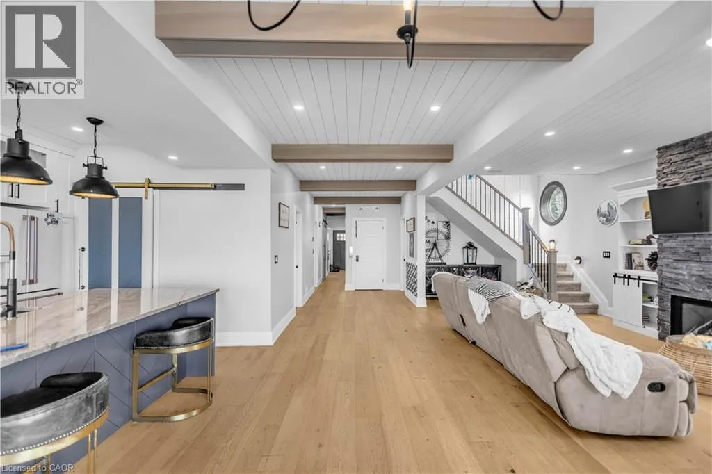 33 CEDAR Drive