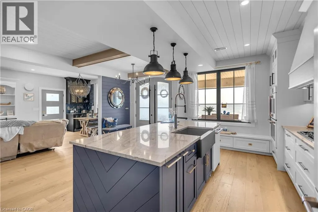 33 CEDAR Drive