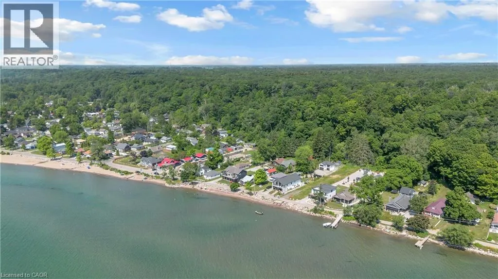 33 CEDAR Drive