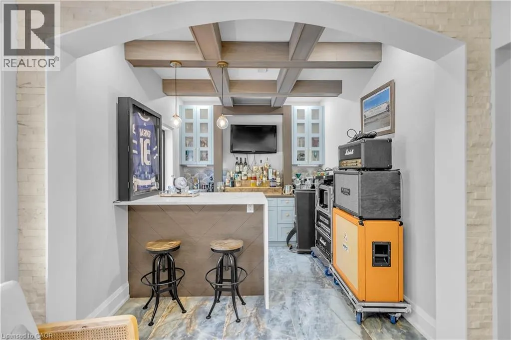 33 CEDAR Drive