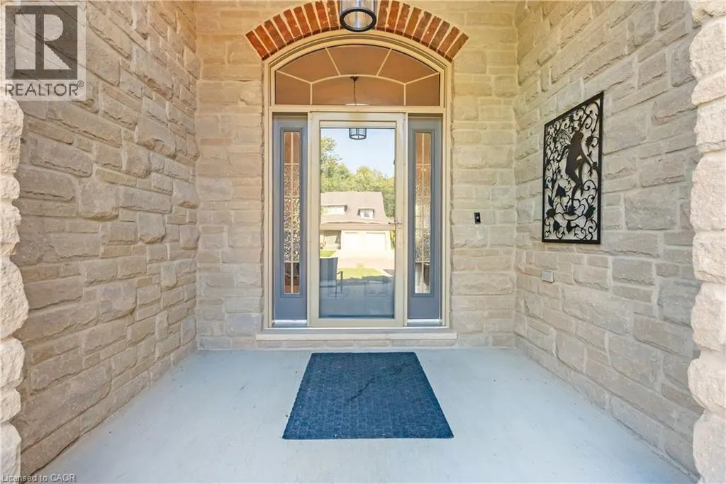 71 NEWPORT Lane