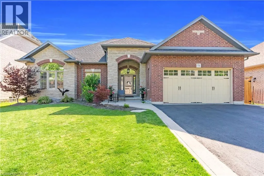 71 NEWPORT Lane
