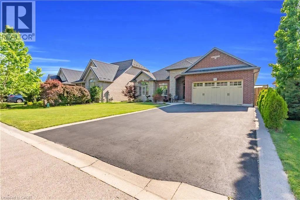 71 NEWPORT Lane