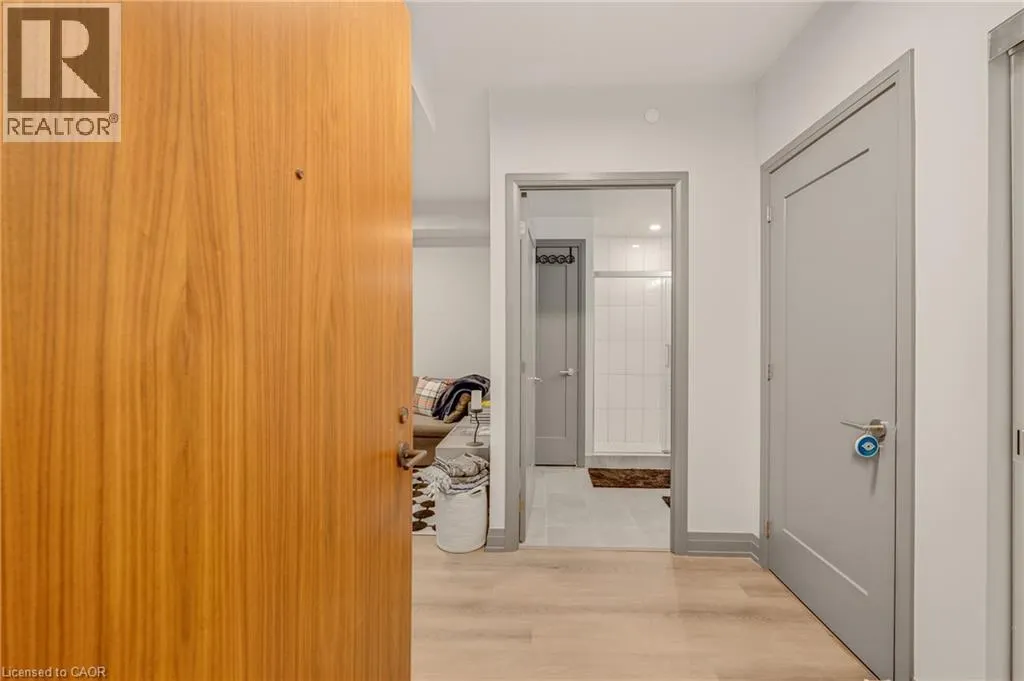 509 DUNDAS Street W Unit# 305 #305