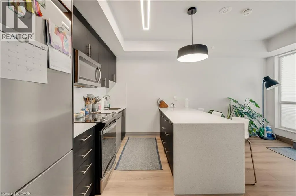 509 DUNDAS Street W Unit# 305 #305