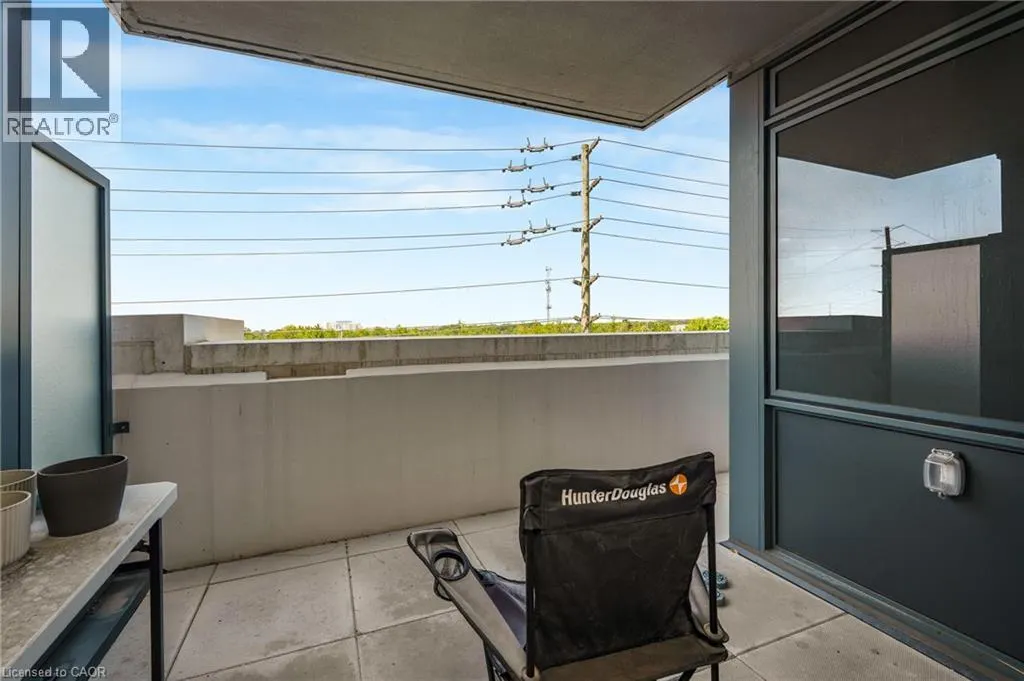 509 DUNDAS Street W Unit# 305 #305
