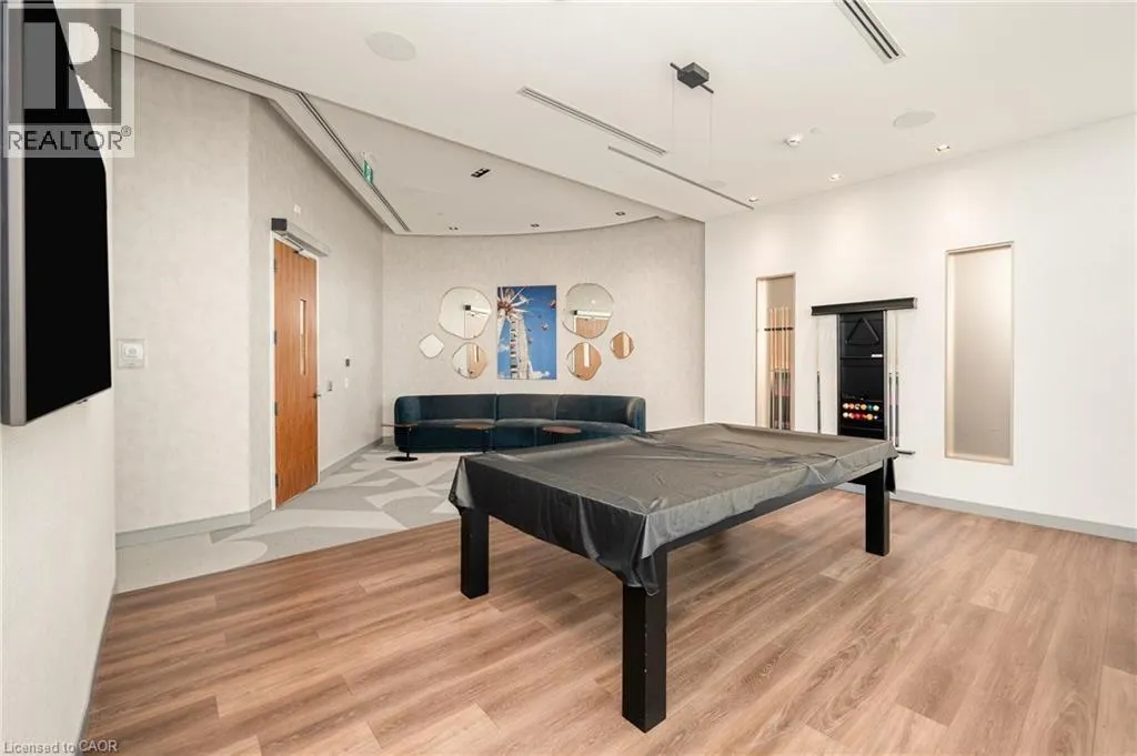 509 DUNDAS Street W Unit# 305 #305