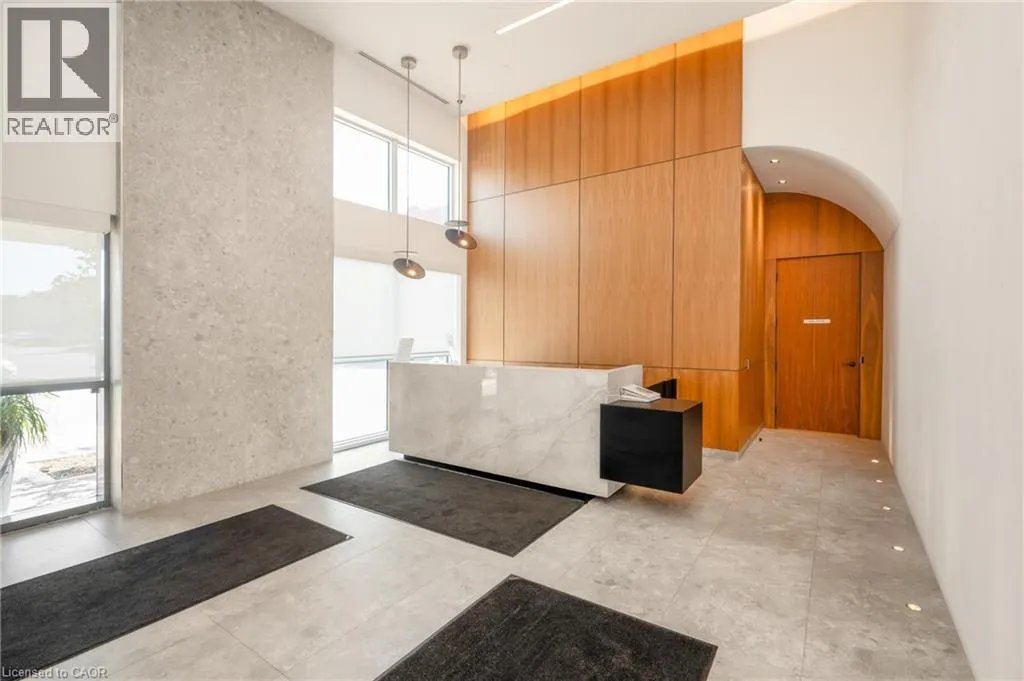 509 DUNDAS Street W Unit# 305 #305