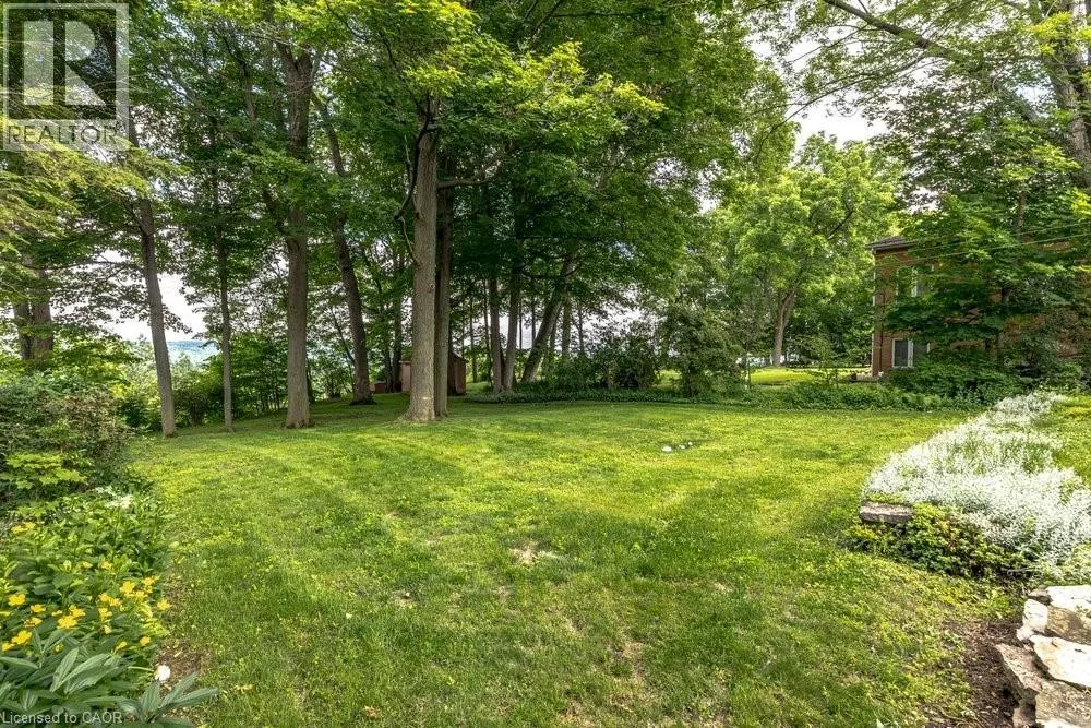 803 MONTGOMERY Drive