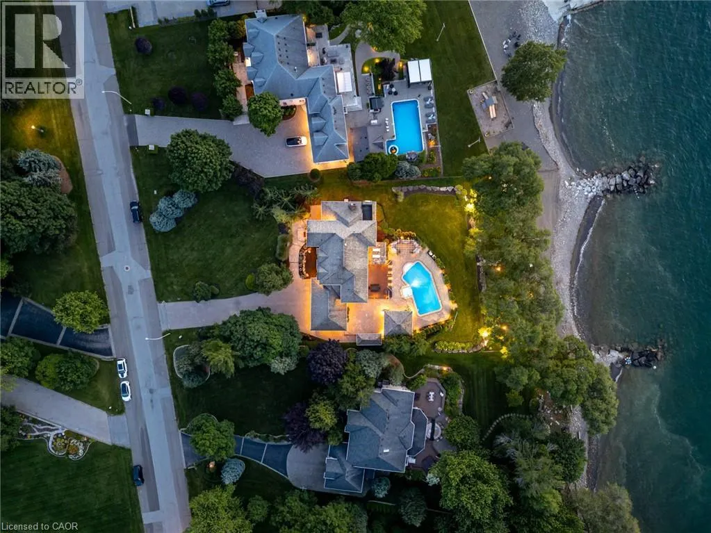 17 LOCHSIDE Drive