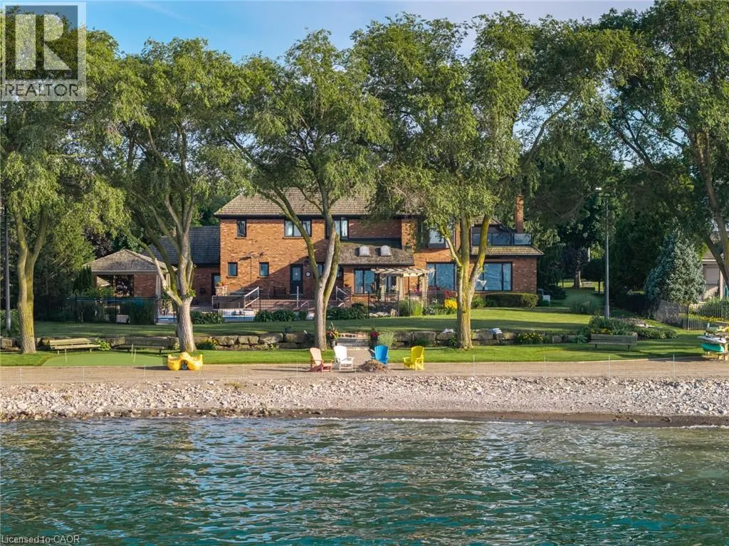 17 LOCHSIDE Drive