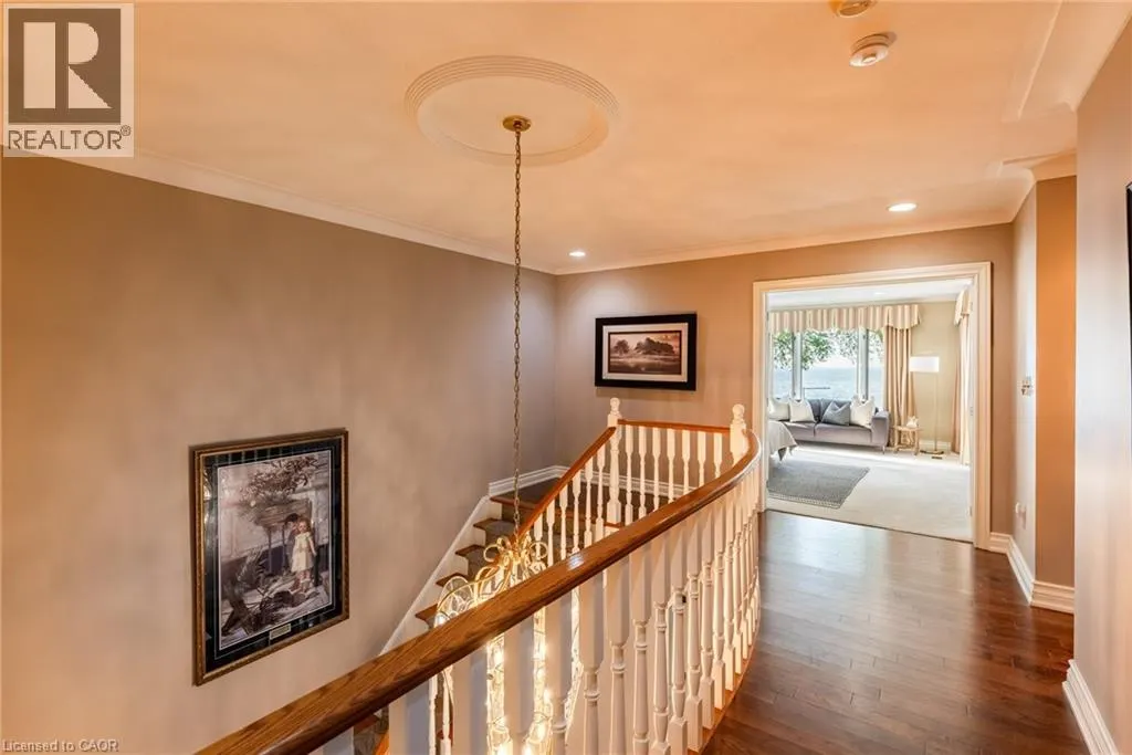 17 LOCHSIDE Drive