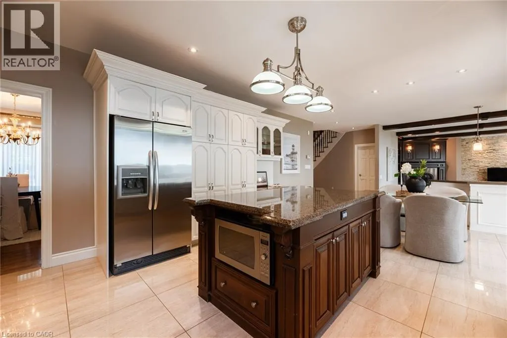 17 LOCHSIDE Drive