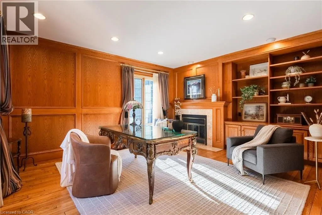17 LOCHSIDE Drive