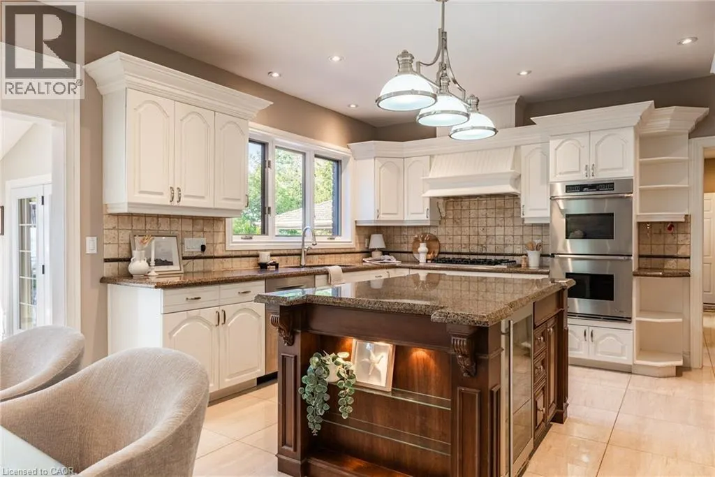 17 LOCHSIDE Drive