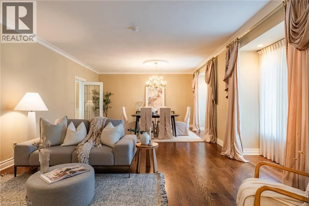 17 LOCHSIDE Drive