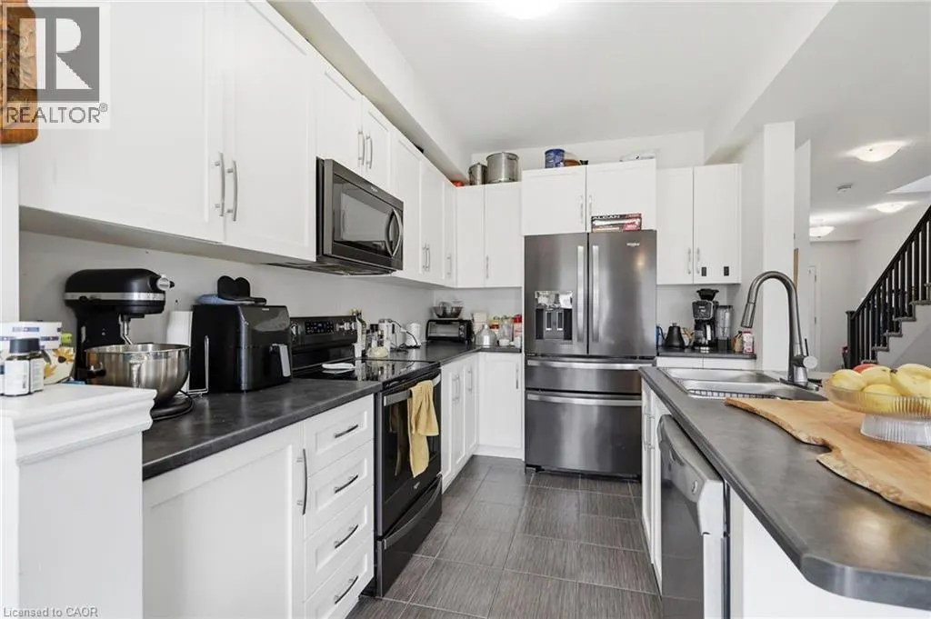 23 SEVERINO Circle