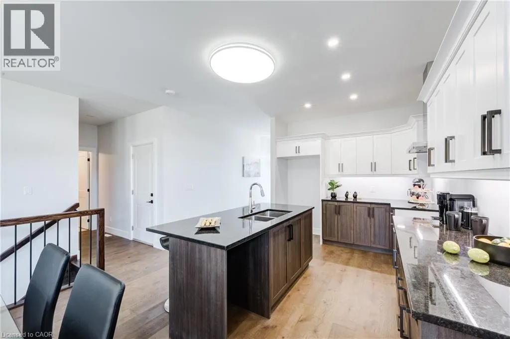 269 PITTOCK PARK Road Unit# 22 #22