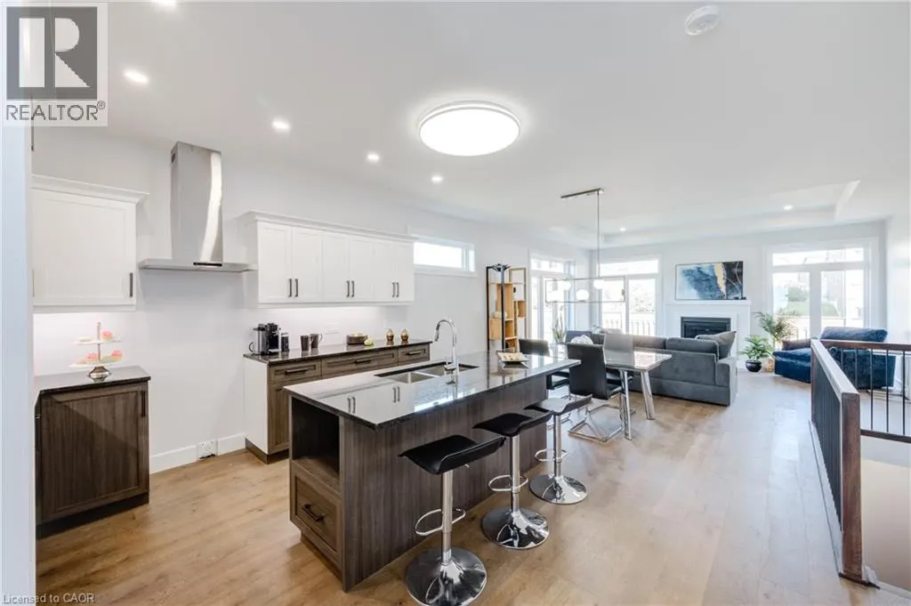 269 PITTOCK PARK Road Unit# 22 #22