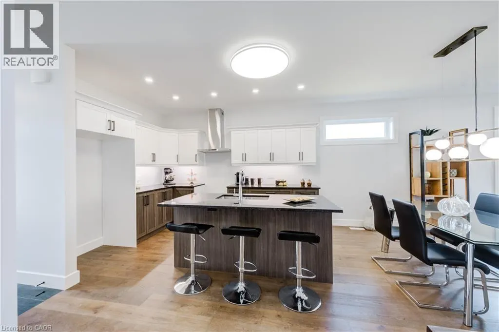 269 PITTOCK PARK Road Unit# 22 #22