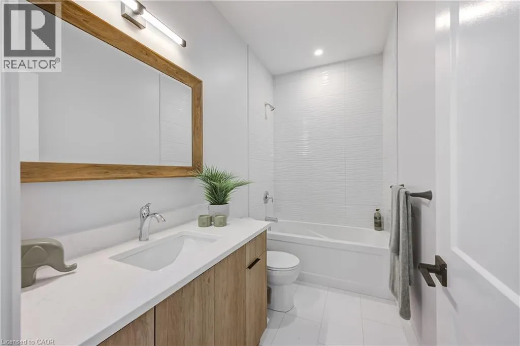 269 PITTOCK PARK Road Unit# 21 #21