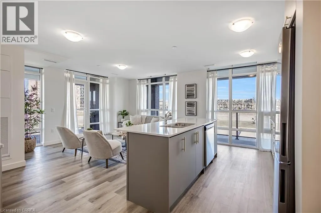 461 GREEN Road Unit# 212 #212
