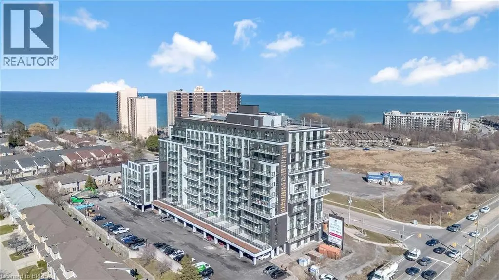 461 GREEN Road Unit# 212 #212