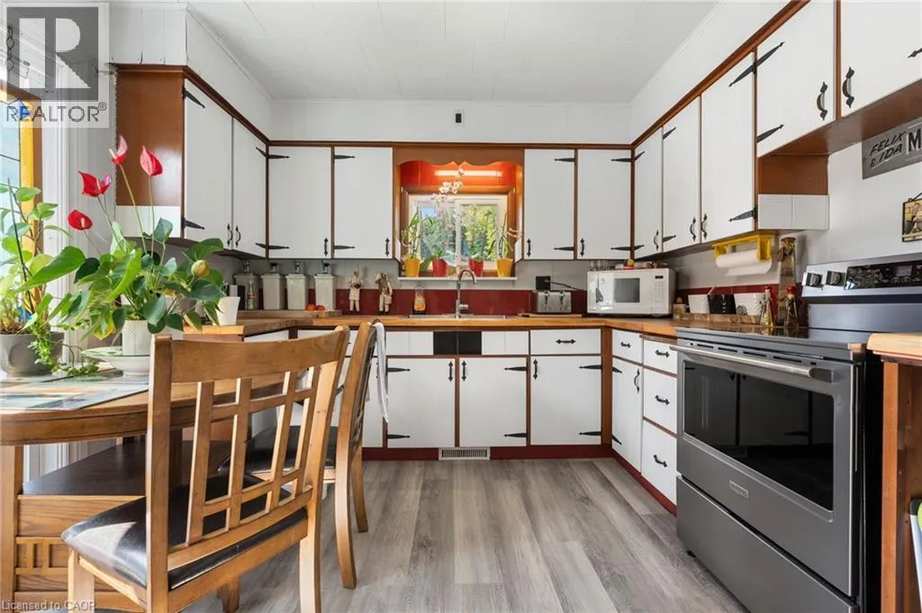 103 CEDAR Drive