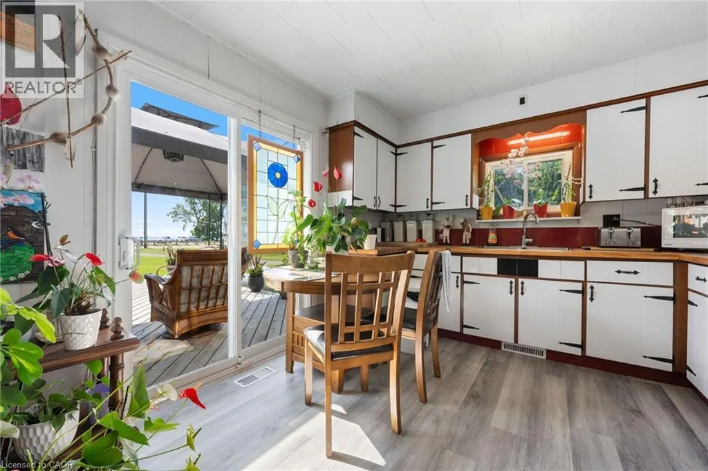 103 CEDAR Drive