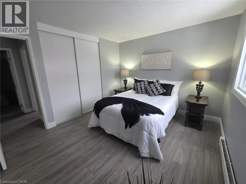 565 GREENFIELD Avenue Unit# 106 #106