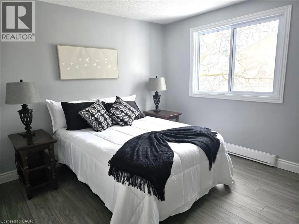 565 GREENFIELD Avenue Unit# 106 #106
