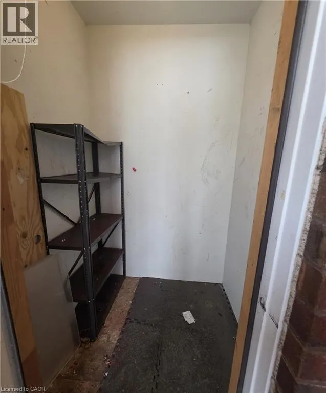 565 GREENFIELD Avenue Unit# 106 #106
