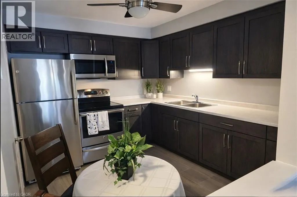 565 GREENFIELD Avenue Unit# 106 #106