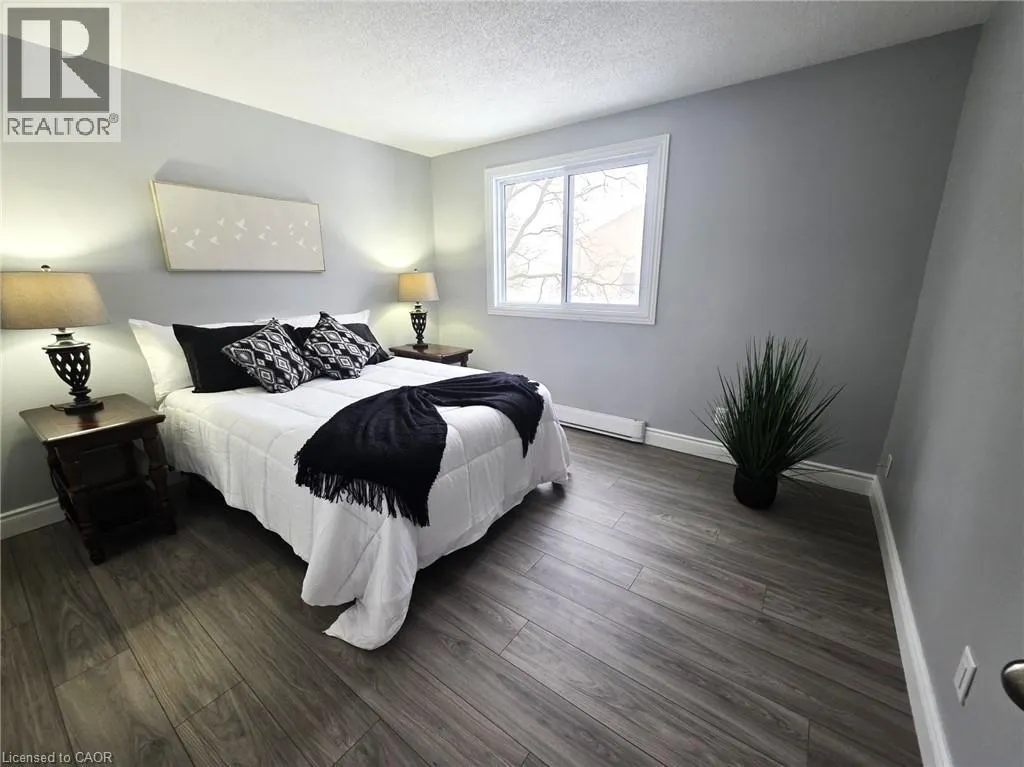 565 GREENFIELD Avenue Unit# 106 #106