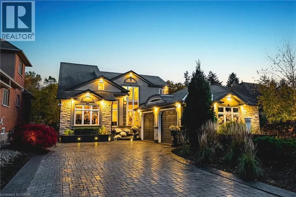 712 HIGHVALLEY Road