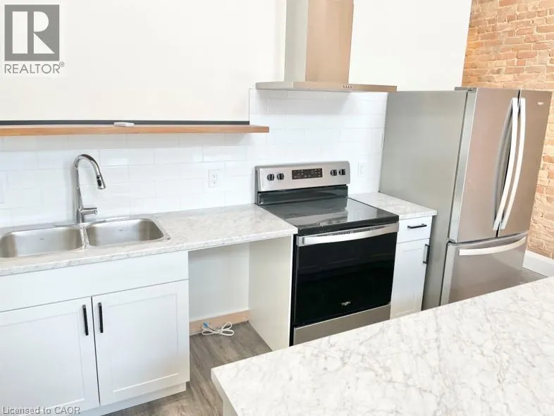 16 PEEL Street Unit# 5 #5