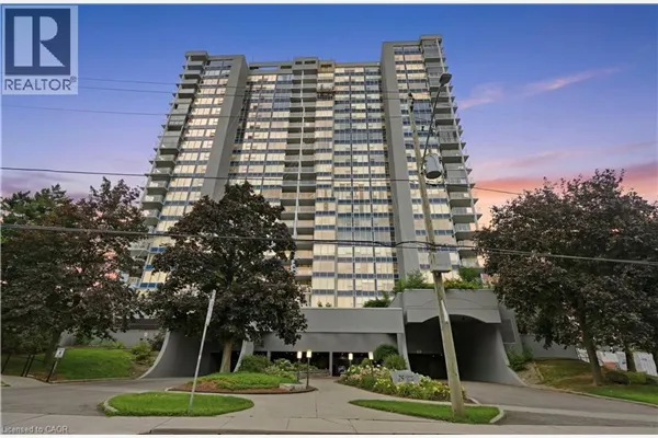 75 QUEEN Street N Unit# 1702