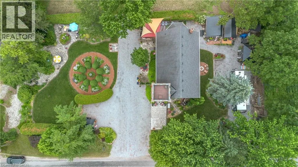 2376 EAST QUARTER LINE Road