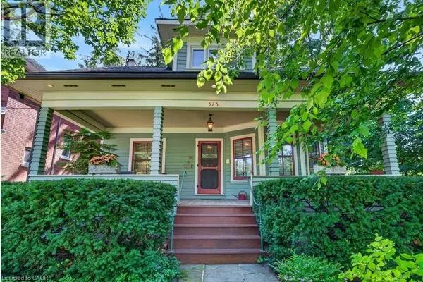 526 BURLINGTON Avenue